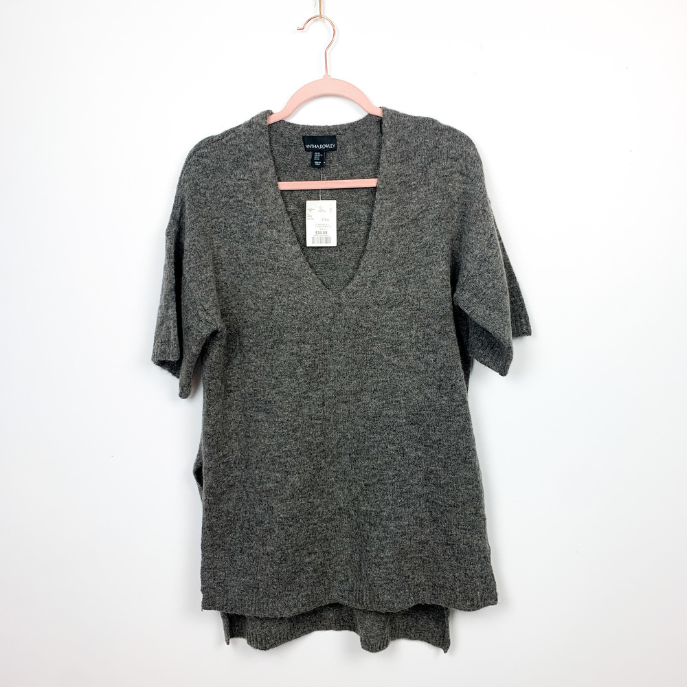 Cynthia Rowley Short Sleeve V-Neck Gray Sweater